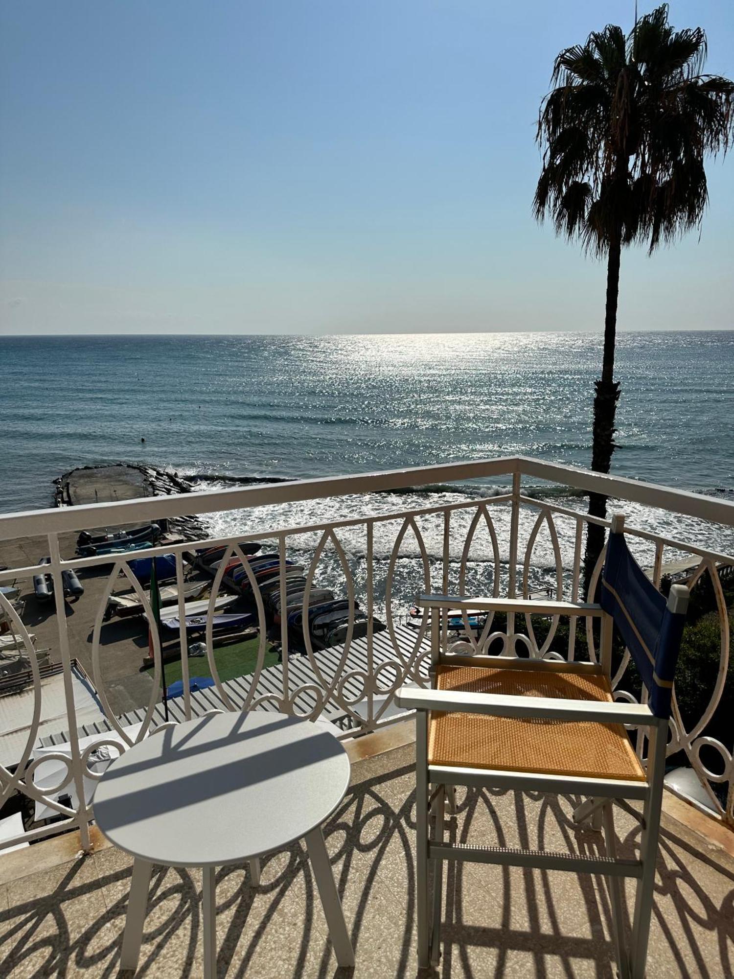 Golfo E Palme Diano Marina