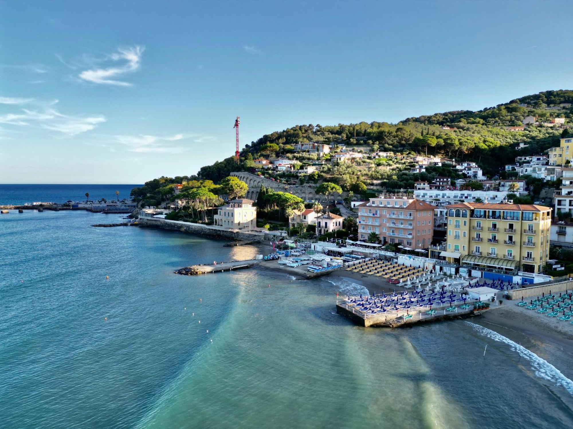 Golfo E Palme 3*