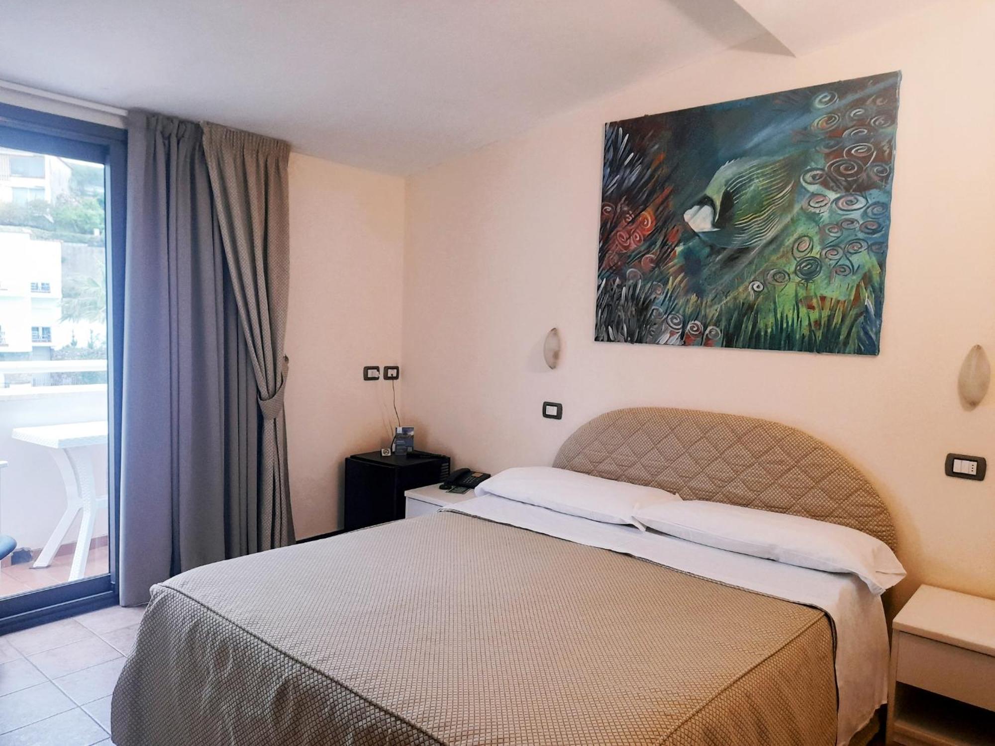 Golfo E Palme Hotel 3*