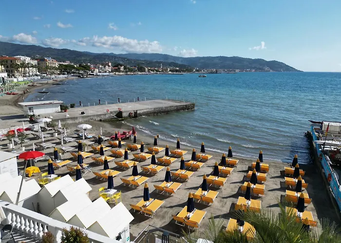 Hotel Golfo E Palme