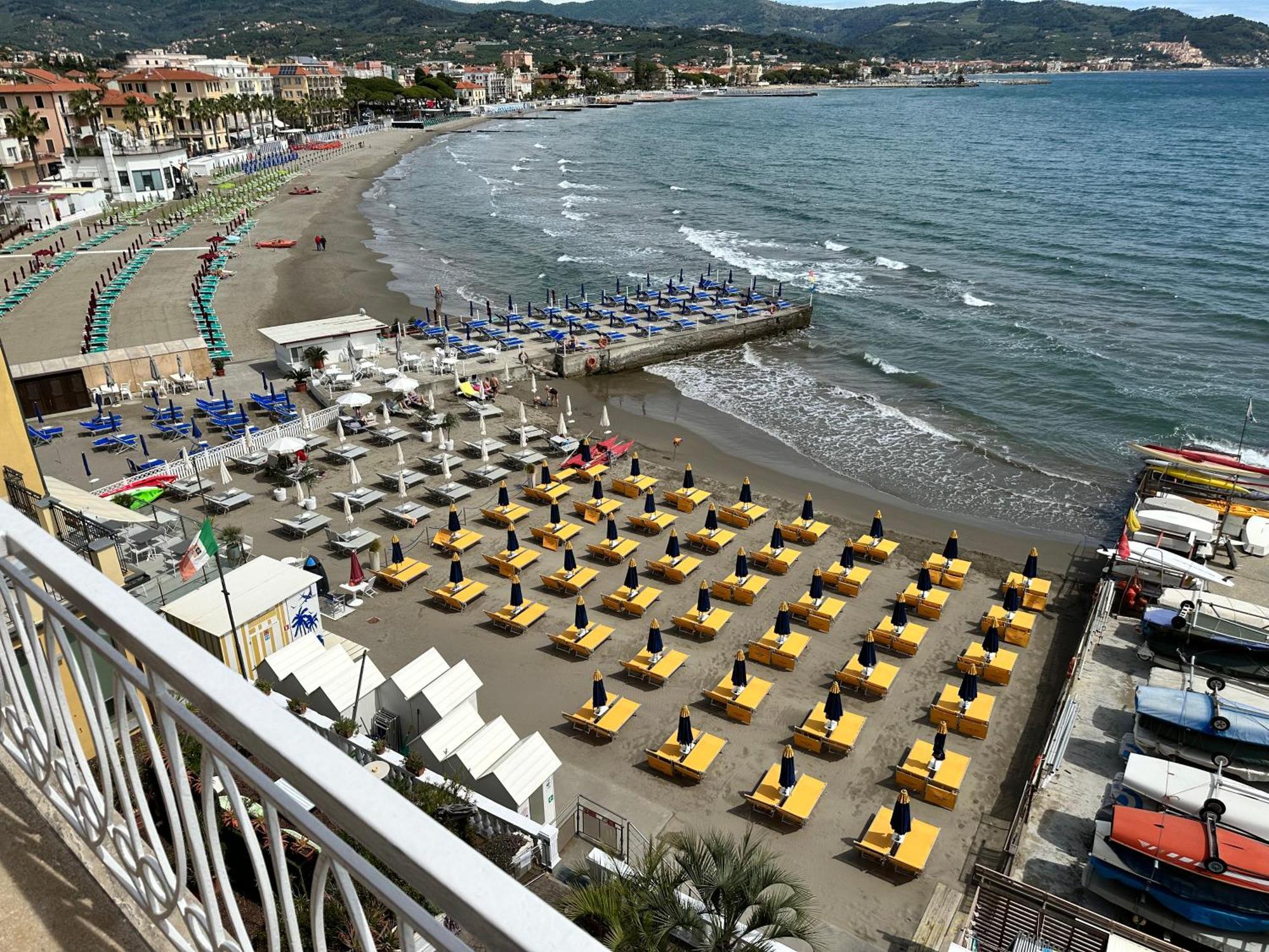 Golfo E Palme Hotel 3*