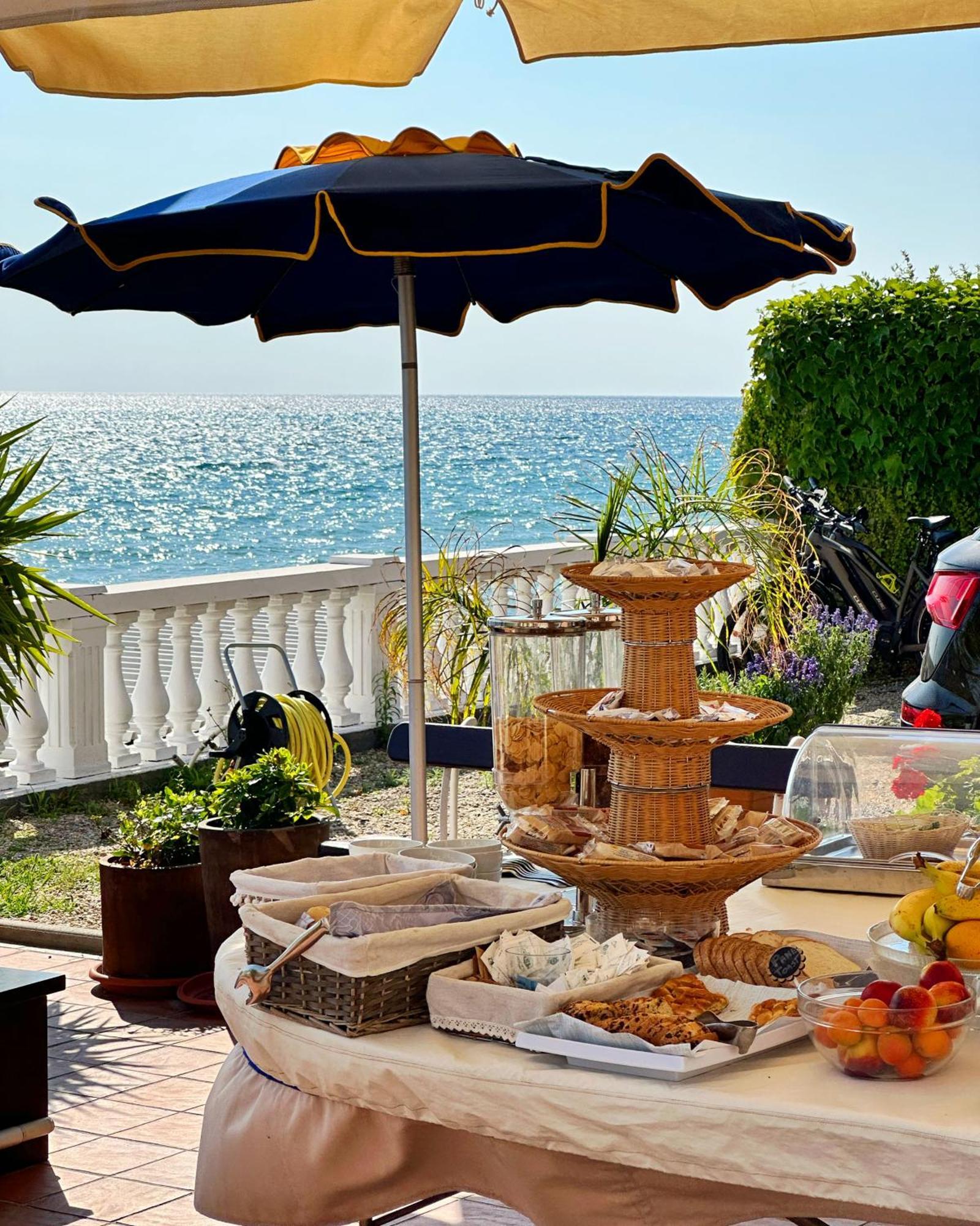 Golfo E Palme Hotel