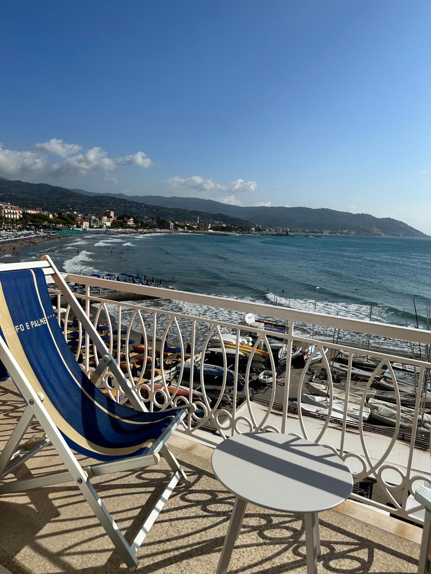 Golfo E Palme Diano Marina
