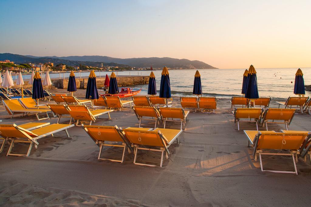 Golfo E Palme